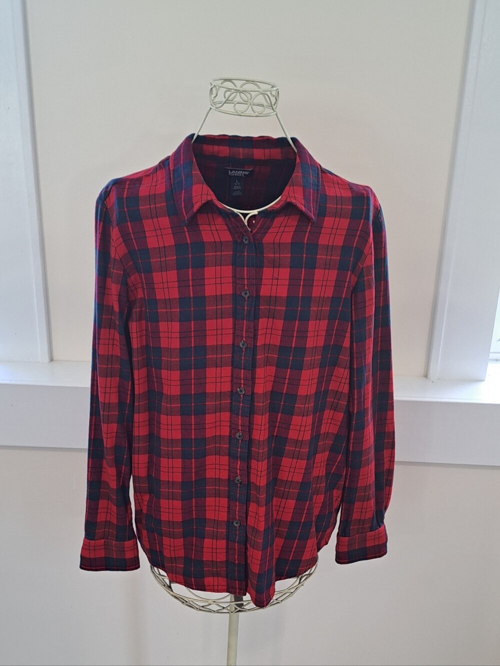 Lands End Women's Red & Navy Blue Plaid Flannel Shirt Coastal Woodland Large.